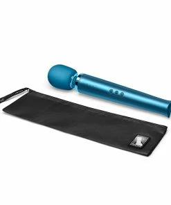 Le Wand – Rechargeable Wand Massager Pacific Blue 11 Le Wand – Rechargeable Wand Massager Pacific Blue -Strap-On-Me® Shop unnamed file 2463