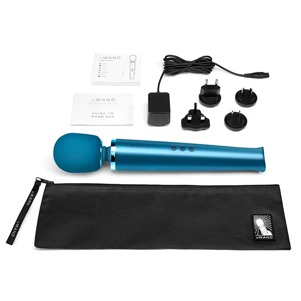 Le Wand – Rechargeable Wand Massager Pacific Blue 6 Le Wand – Rechargeable Wand Massager Pacific Blue - Image 6